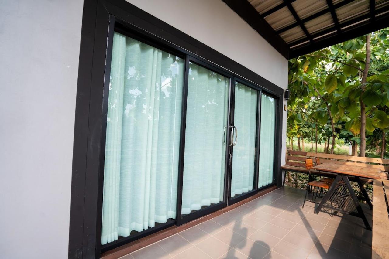 De Mala Hotel Sukhothai Bagian luar foto